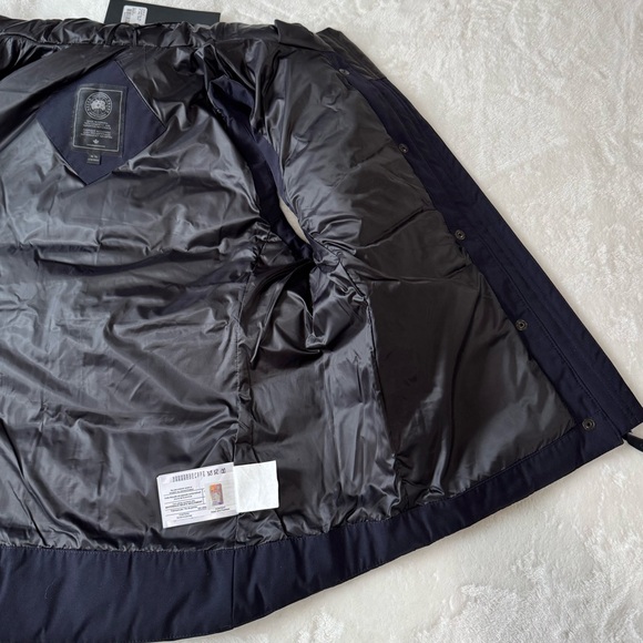 {Canada Goose} Freestyle Vest in Navy - Picture 9 of 10
